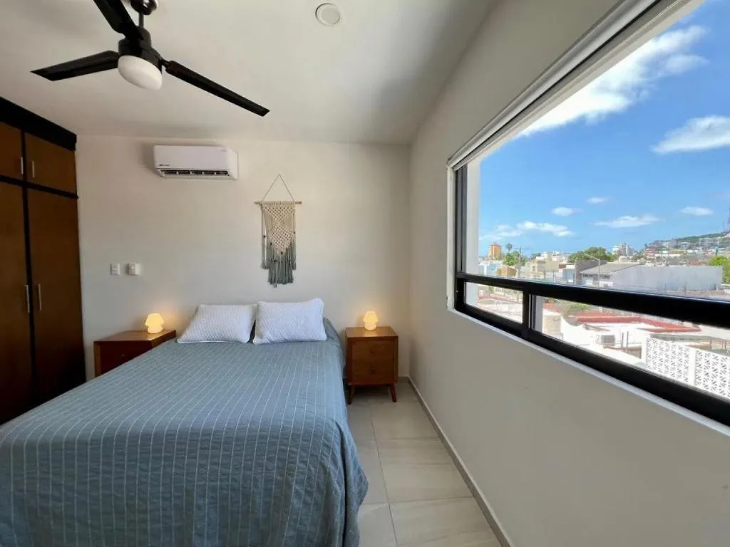 Las Hadas: City Condo With Pool Mazatlán Apartamento